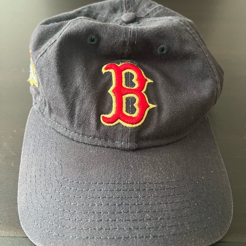 Boston Red Sox 2018 Championship Strapback Hat. One Size Fits Most in Navy